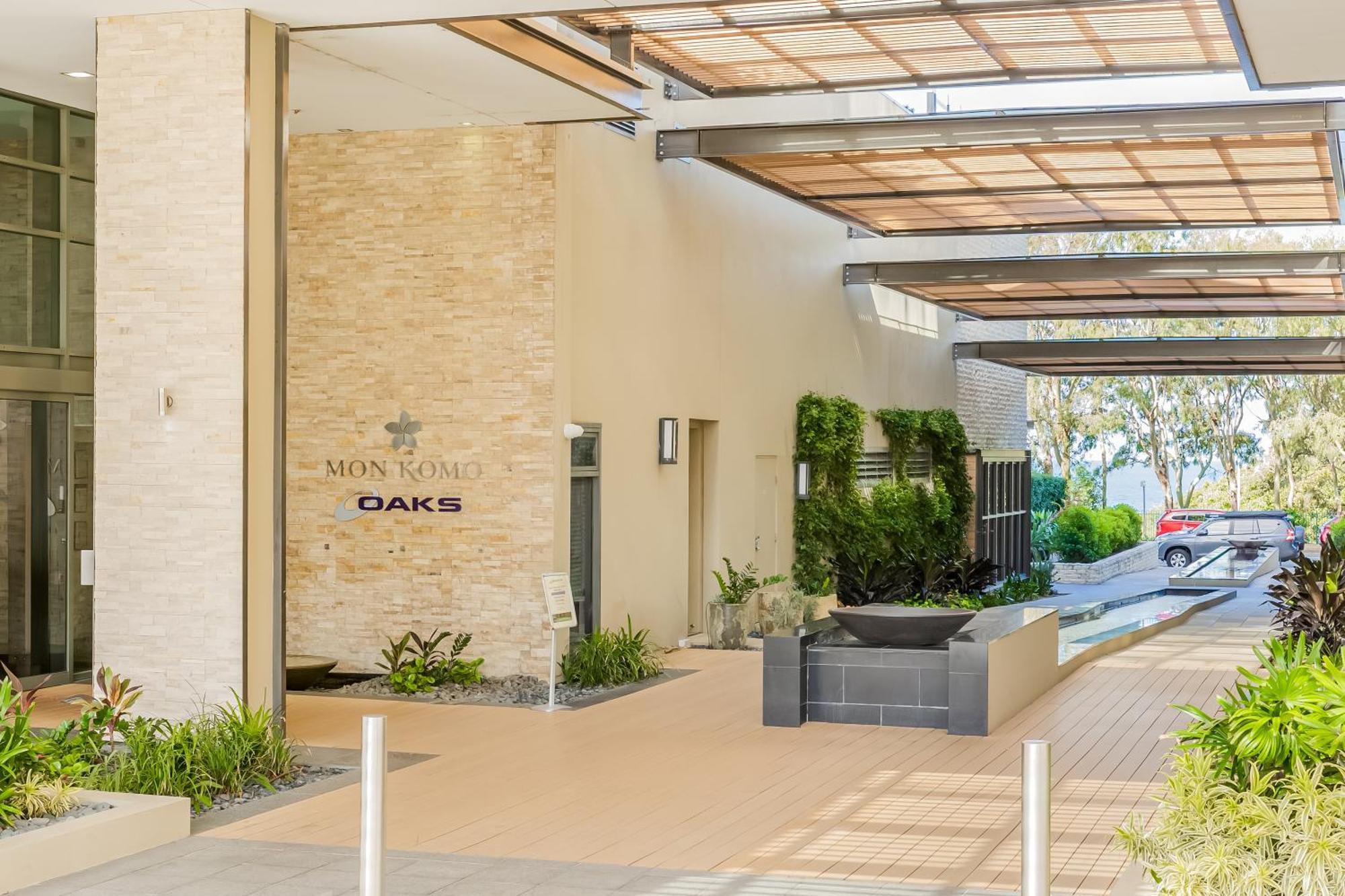 Oaks Redcliffe Mon Komo Suites Bagian luar foto