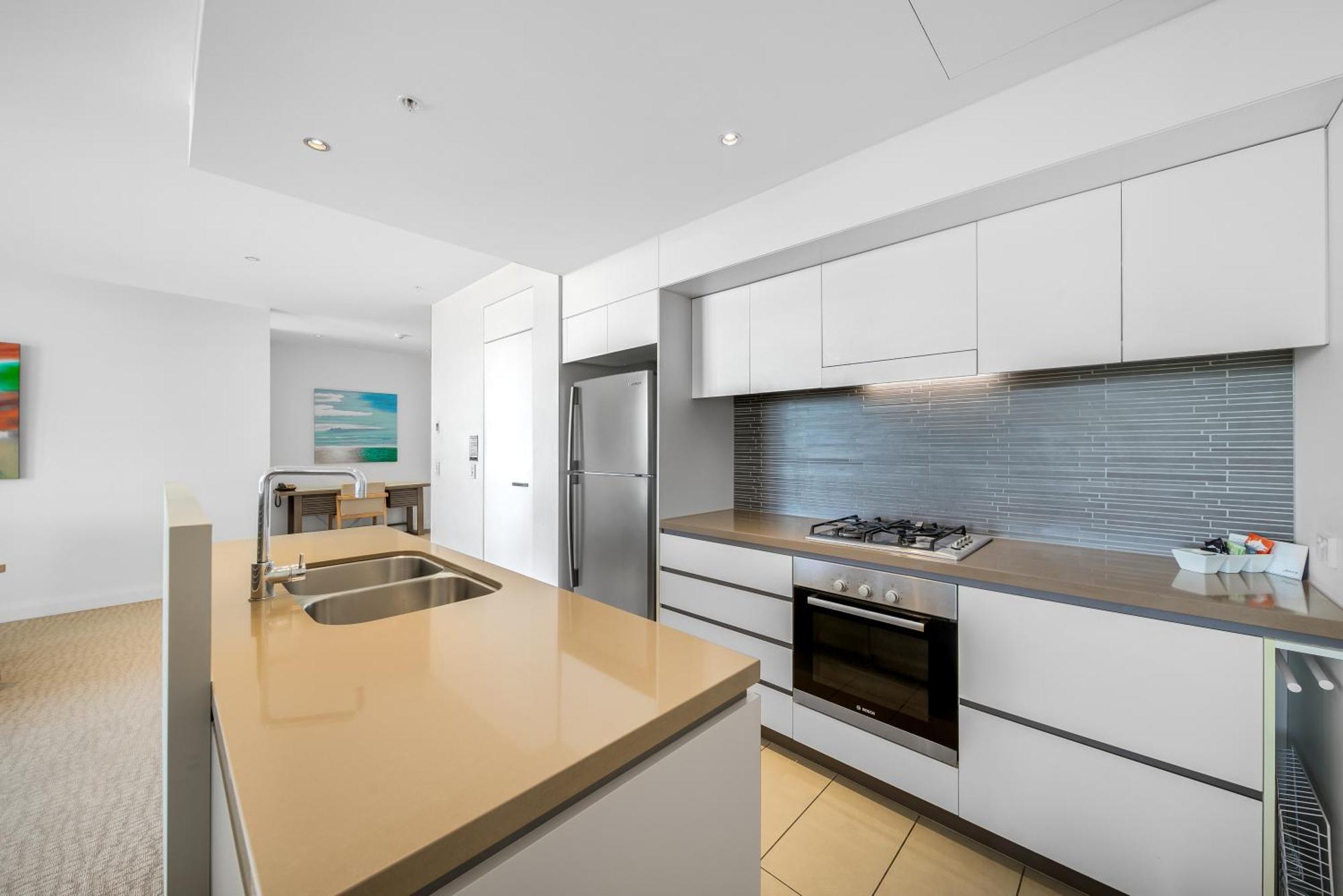 Oaks Redcliffe Mon Komo Suites Bagian luar foto