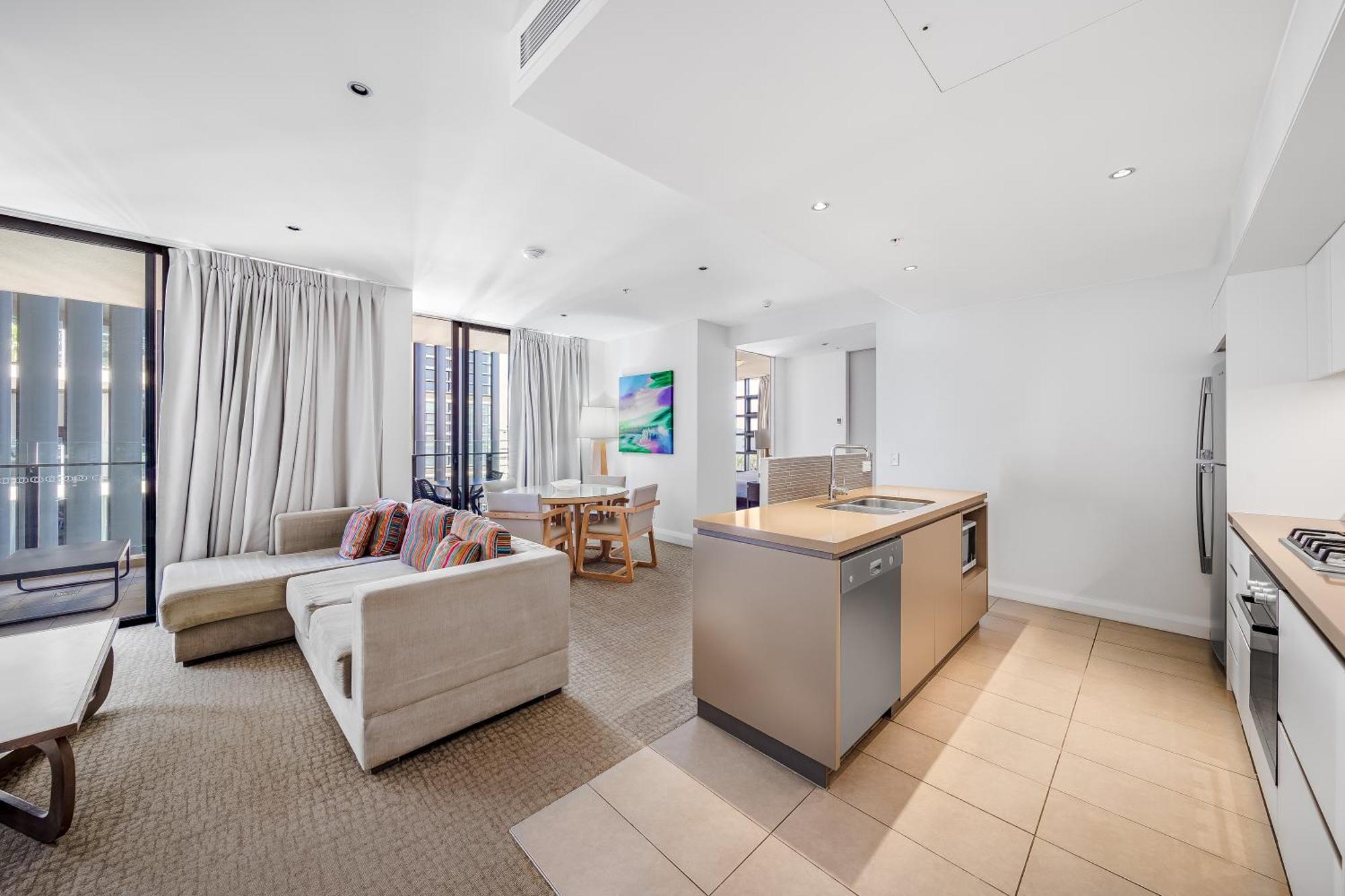 Oaks Redcliffe Mon Komo Suites Bagian luar foto
