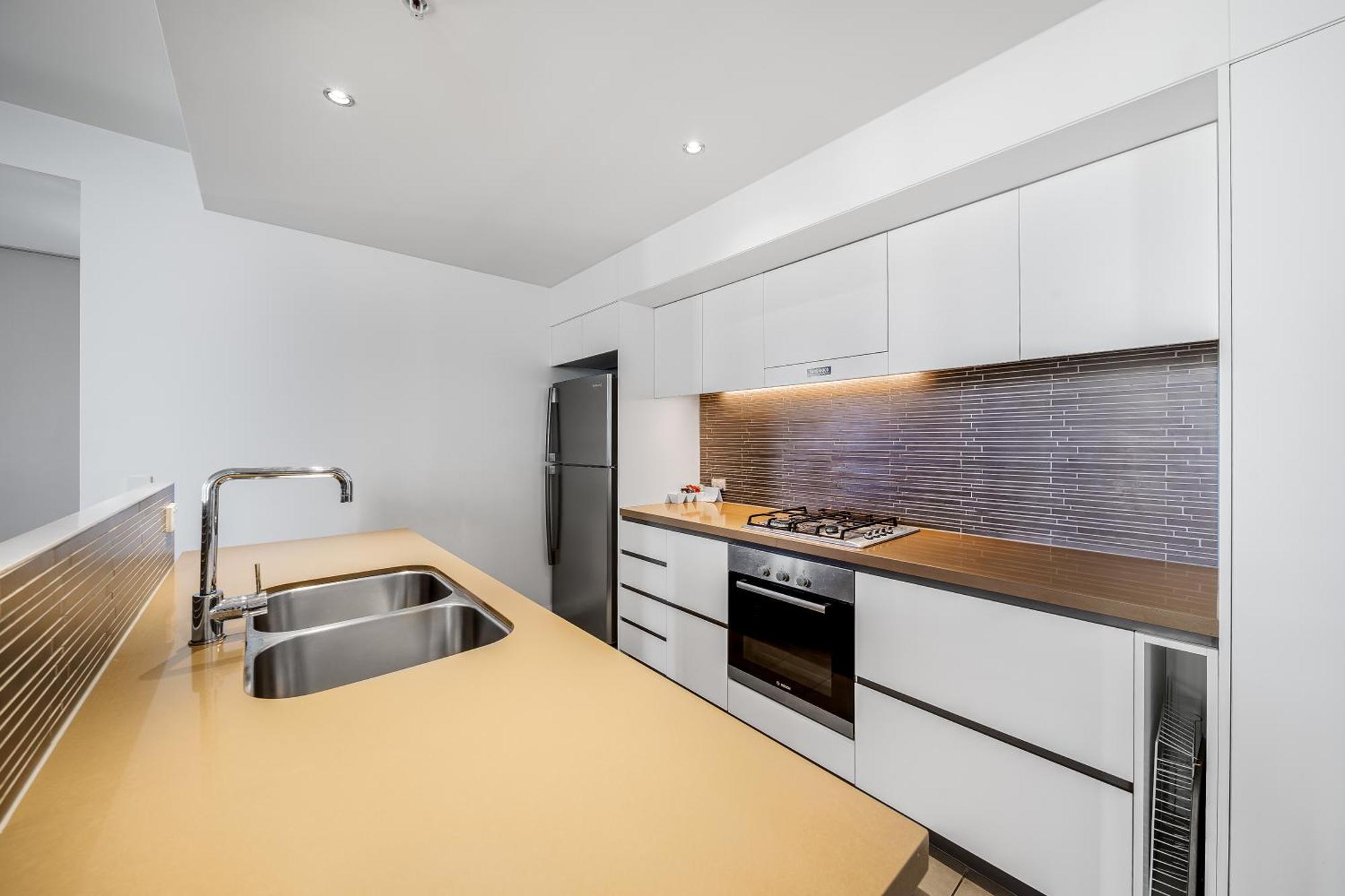 Oaks Redcliffe Mon Komo Suites Bagian luar foto