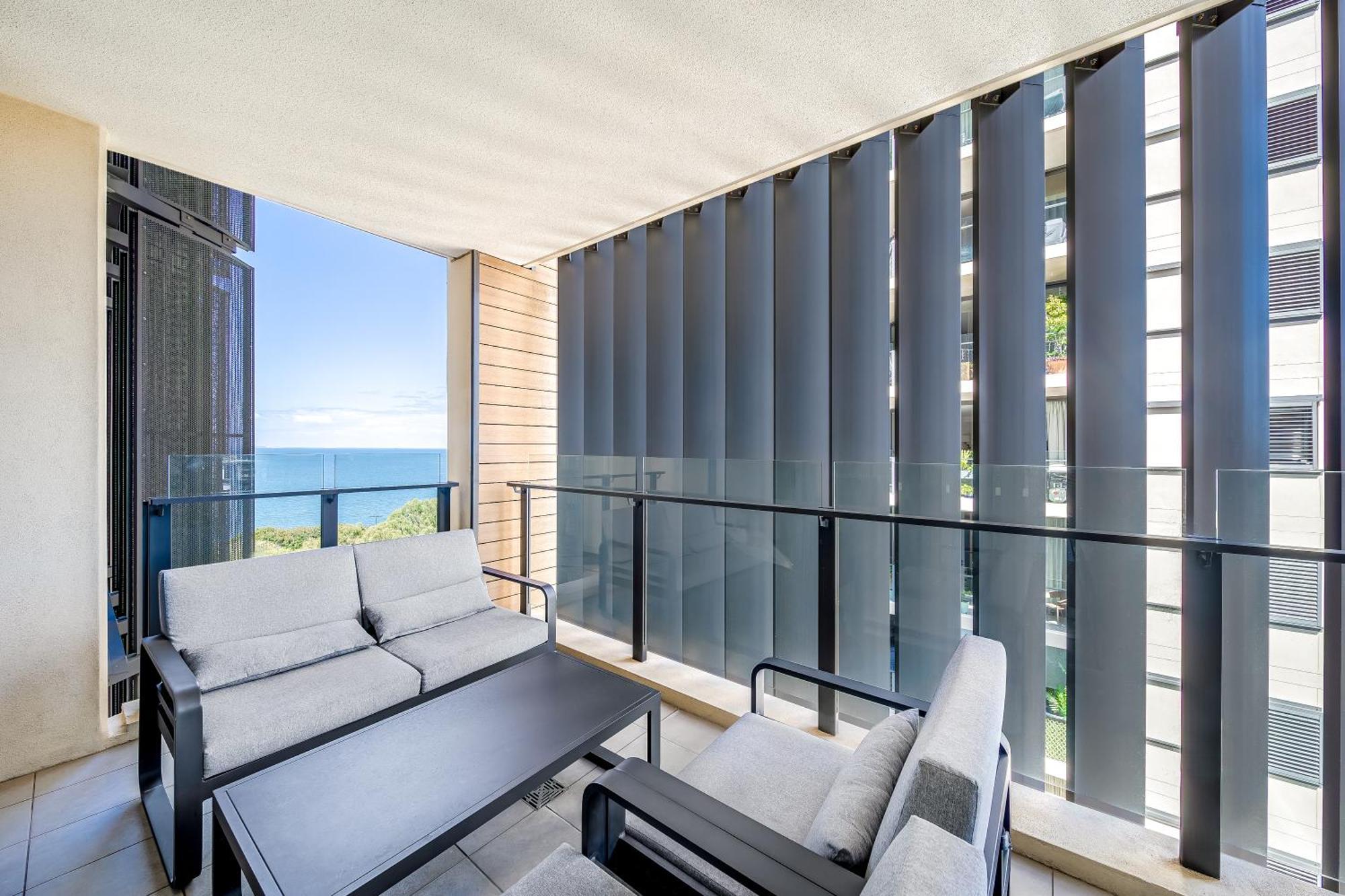 Oaks Redcliffe Mon Komo Suites Bagian luar foto