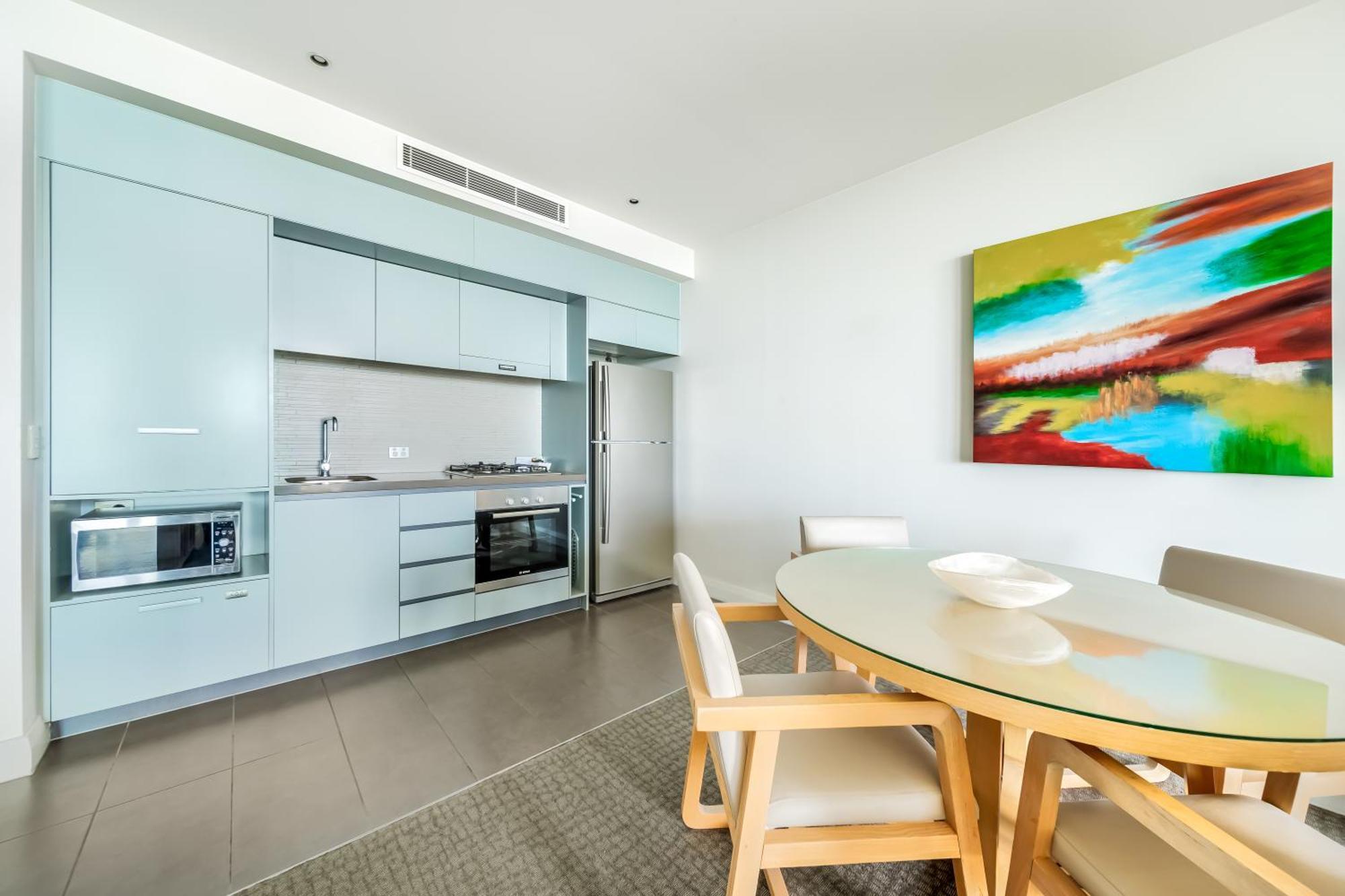 Oaks Redcliffe Mon Komo Suites Bagian luar foto