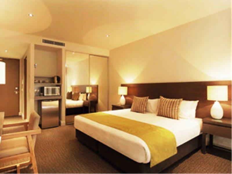 Oaks Redcliffe Mon Komo Suites Bagian luar foto